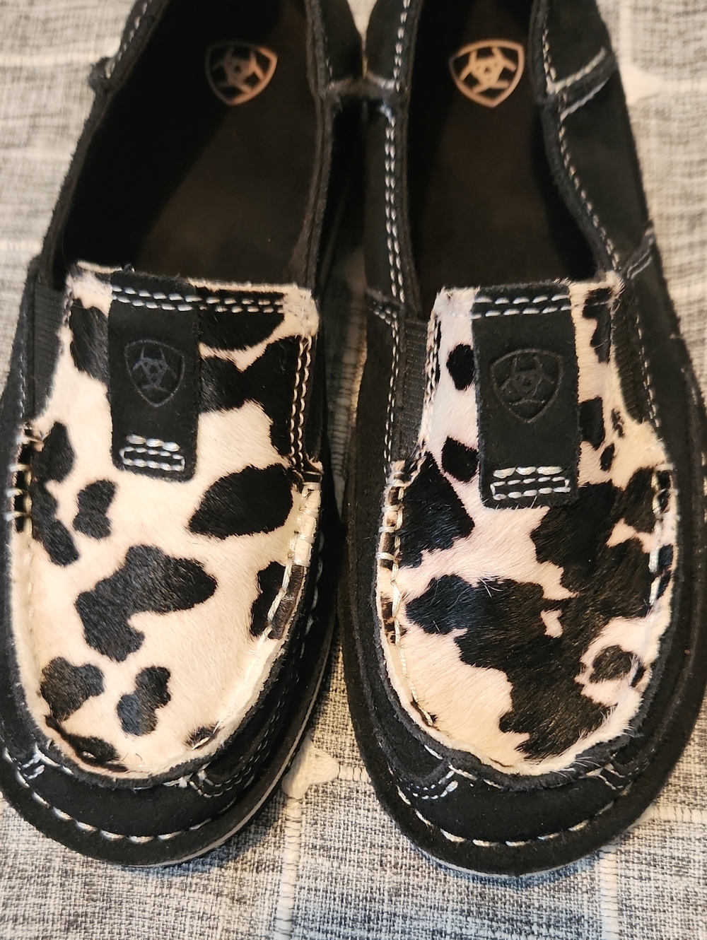Ariat Cruiser Slide On Loafers Cow Hide Animal Print EUC Black & White - Picture 9 of 10